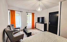 Cosy Studio In The Heart Of Brasov